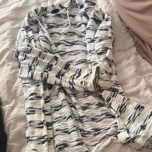 Striped Open-Front Knit Cardigan in Black and Cream